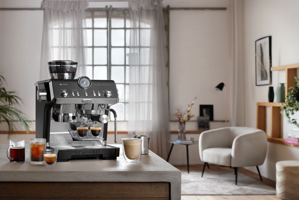 Delonghi La Specialista Opera EC9555.BK - Matte Black – La maison