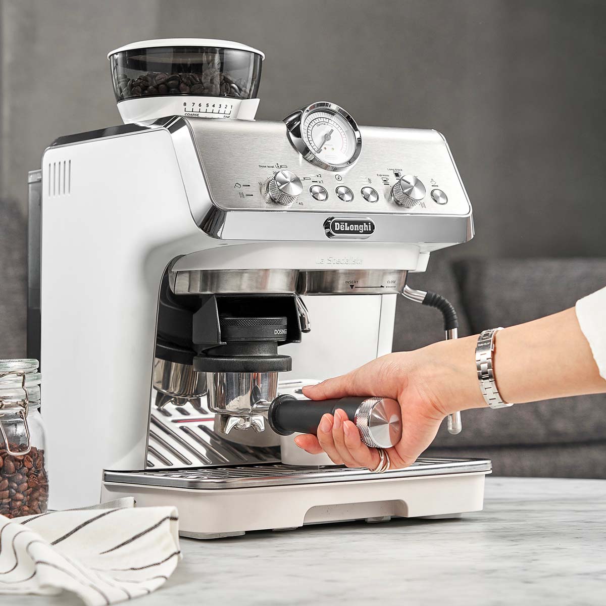 Delonghi La Specialista Arte EC9155.W - White – La maison du barista