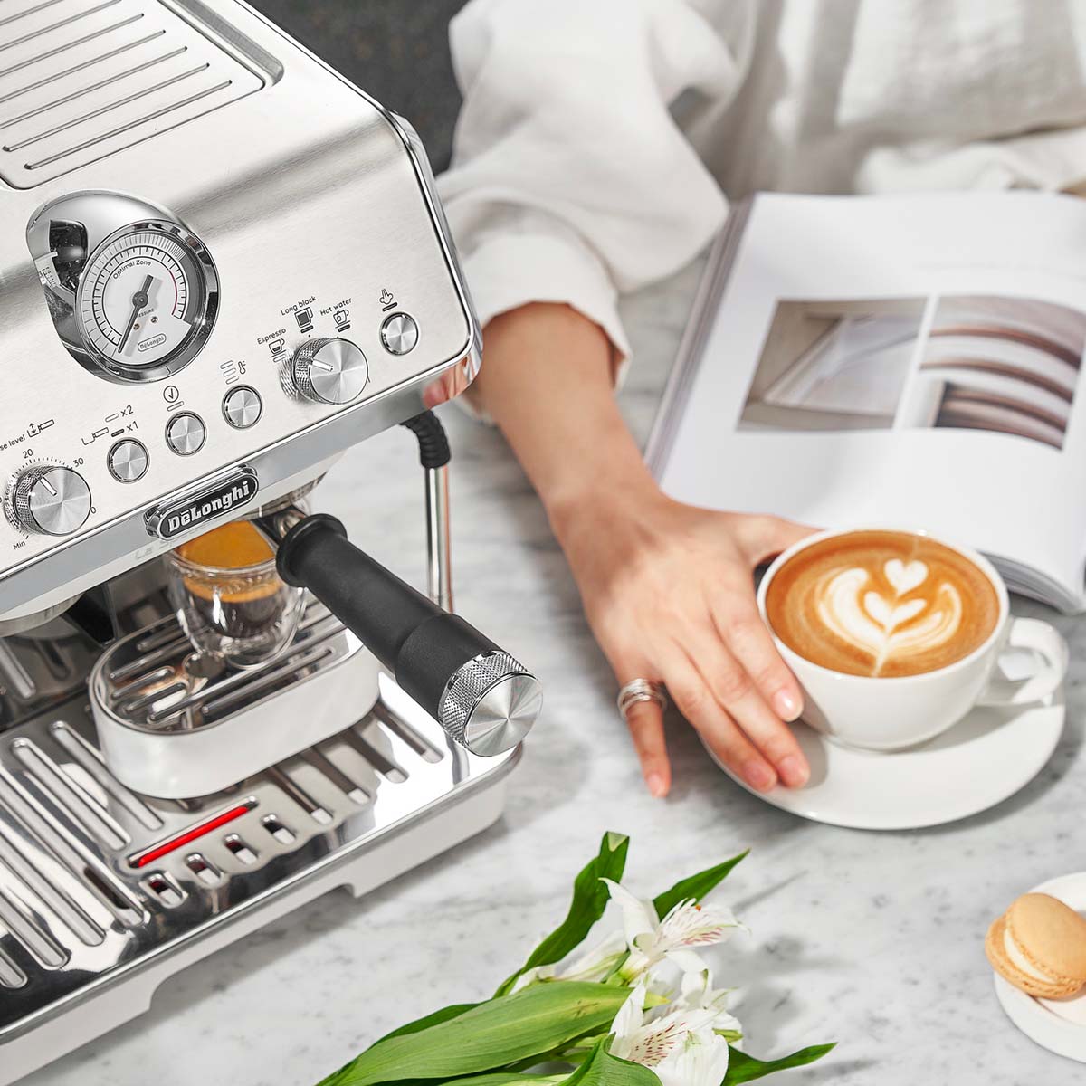 Delonghi La Specialista Arte EC9155.W - White – La maison du barista